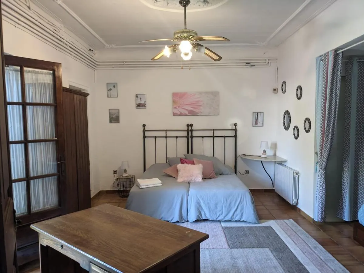 Guest house Habitaciones En Villa Coliving Masia Rural San Fausto de Campcentellas Spain